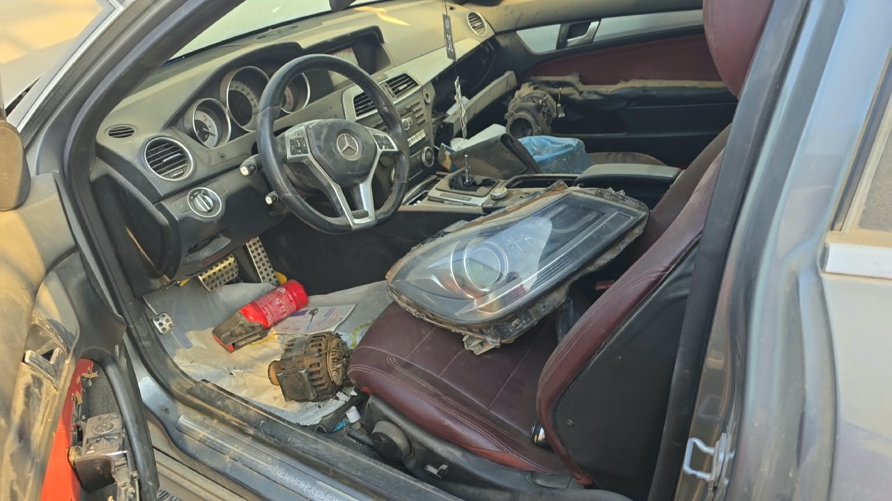 قطع غيار مرسيدس C 250 2012 صورة 2