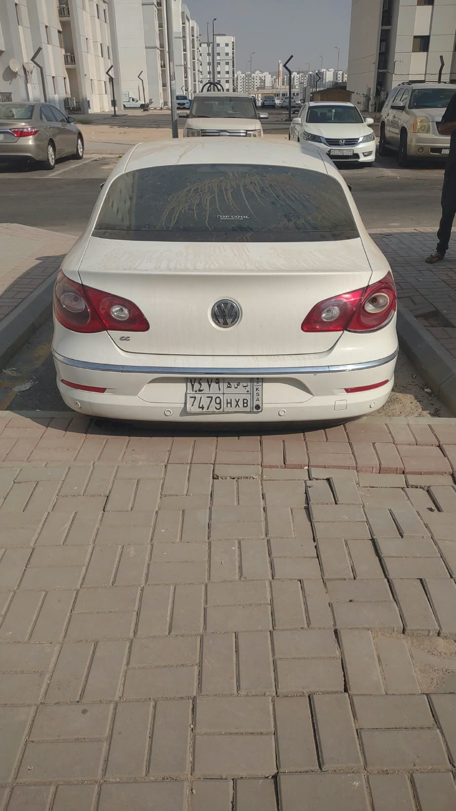 قطع غيار فولكس واجن باسات 2011 صورة 3